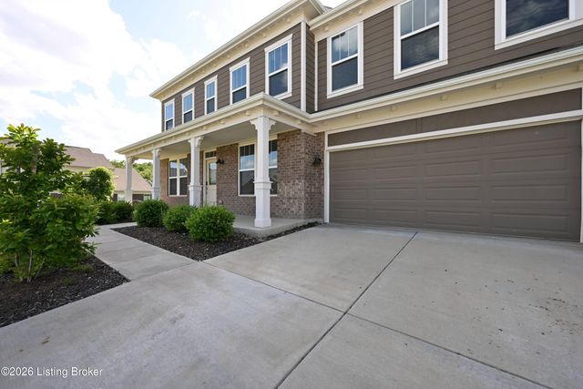 15806 Stonehouse Ct, Louisville, KY 40245