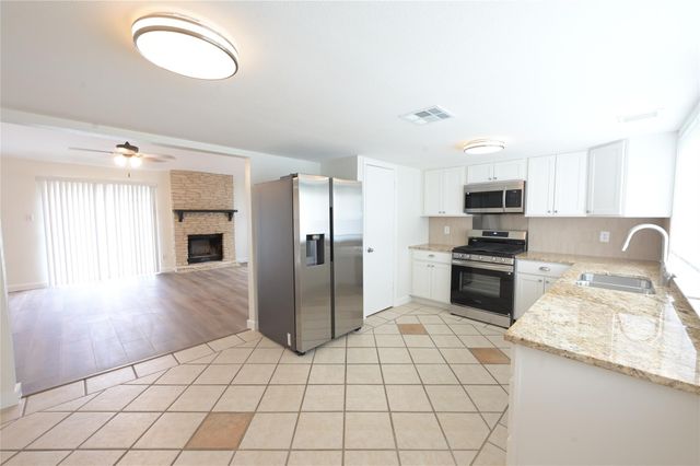 7403 Ferndale CIR, Austin, TX 78745