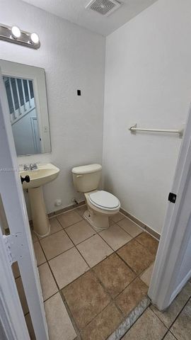 2255 NW 136th Ter 2255, Opa-locka, FL 33054