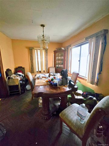 22301 133rd Avenue, Laurelton, NY 11413