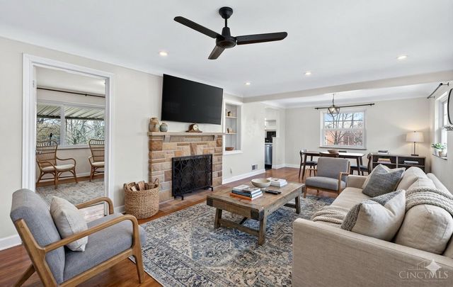 2133 Ronaldson Avenue, Cincinnati, OH 45230