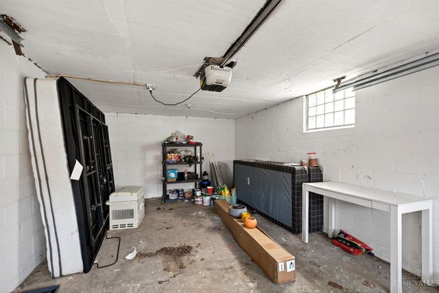 2133 Ronaldson Avenue, Cincinnati, OH 45230