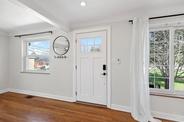 2133 Ronaldson Avenue, Cincinnati, OH 45230