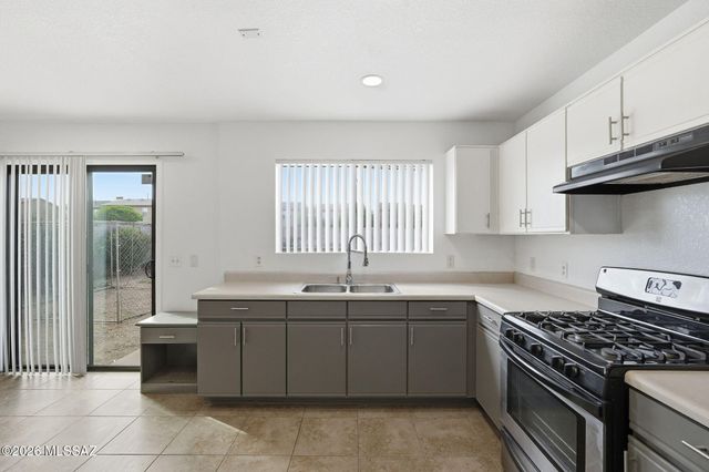 1446 E Melridge Street, Tucson, AZ 85706