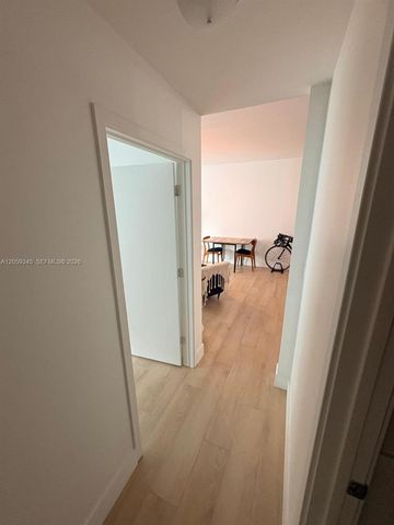1111 SW 1st Avenue 2015N, Miami, FL 33130