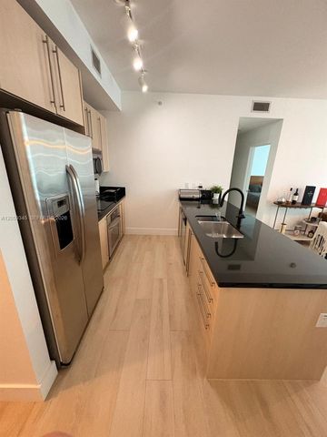 1111 SW 1st Avenue 2015N, Miami, FL 33130
