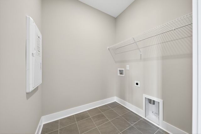 3920 Trinity Woods Rd, Columbia, TN 38401