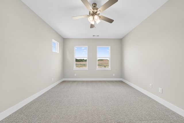 3920 Trinity Woods Rd, Columbia, TN 38401