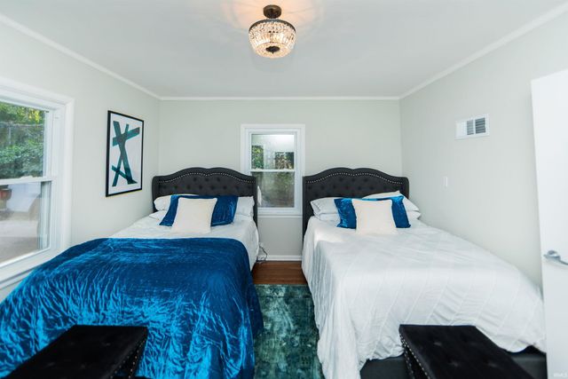 1220 E Hunter Avenue, Bloomington, IN 47401