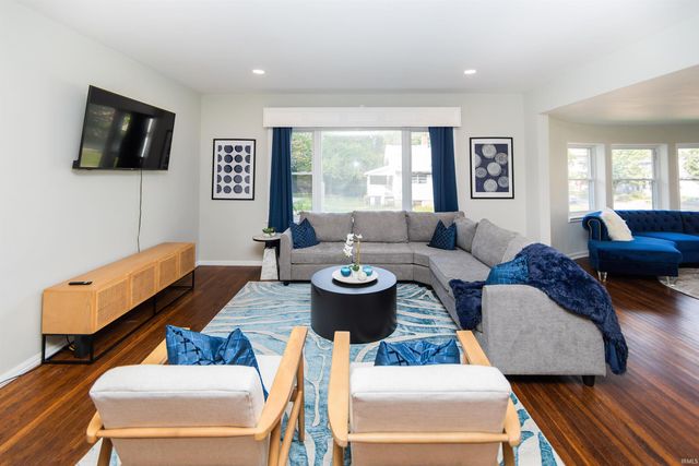 1220 E Hunter Avenue, Bloomington, IN 47401