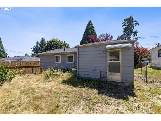 2551 CAMBRIDGE St, West Linn, OR 97068