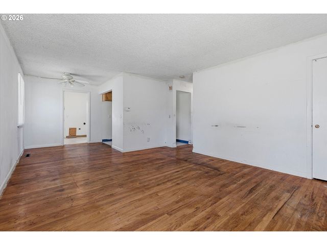 2551 CAMBRIDGE St, West Linn, OR 97068
