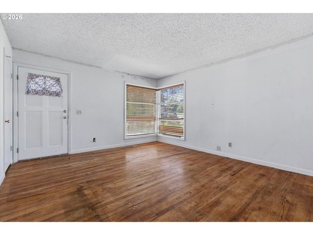 2551 CAMBRIDGE St, West Linn, OR 97068