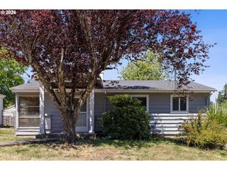 2551 CAMBRIDGE St, West Linn, OR 97068