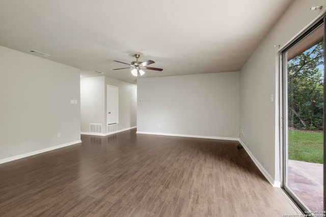 9214 Cliffvale St, San Antonio, TX 78250