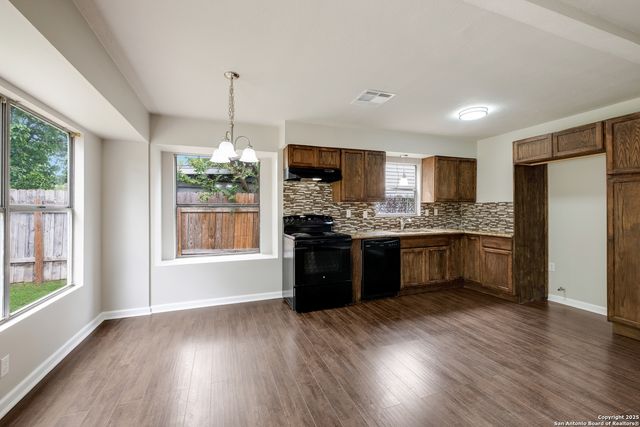 9214 Cliffvale St, San Antonio, TX 78250