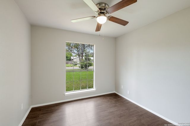 9214 Cliffvale St, San Antonio, TX 78250
