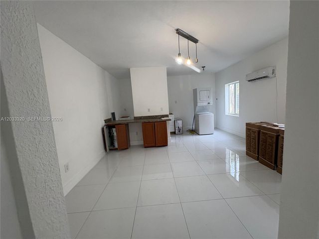 7920 Harding Ave 8, Miami Beach, FL 33141