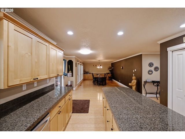 2448 Nw VIOLET Ct, Albany, OR 97321