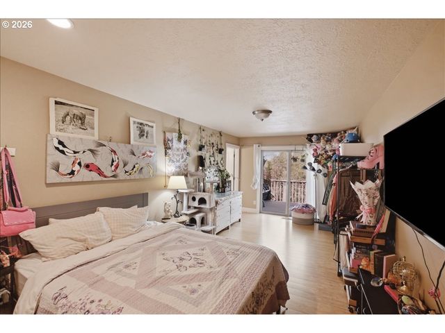 2448 Nw VIOLET Ct, Albany, OR 97321
