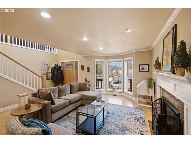 2448 Nw VIOLET Ct, Albany, OR 97321
