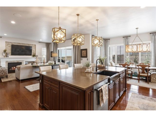 10601 Montecito Dr, Lone Tree, CO 80124