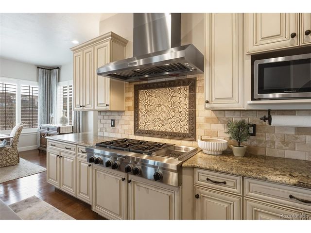 10601 Montecito Dr, Lone Tree, CO 80124