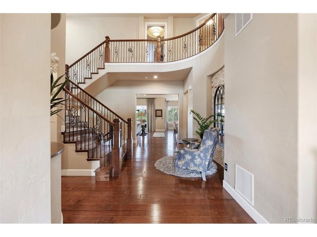 10601 Montecito Dr, Lone Tree, CO 80124