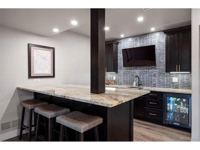 10601 Montecito Dr, Lone Tree, CO 80124