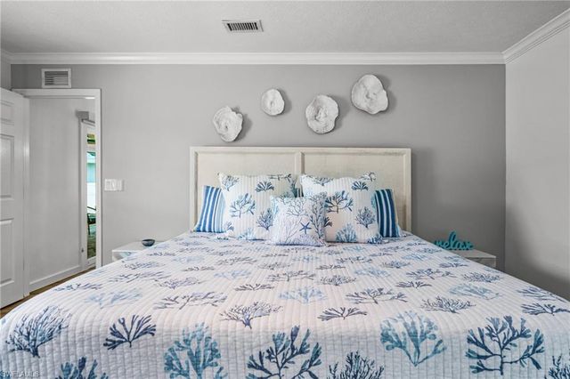 1513 Bermuda RD, Marco Island, FL 34145