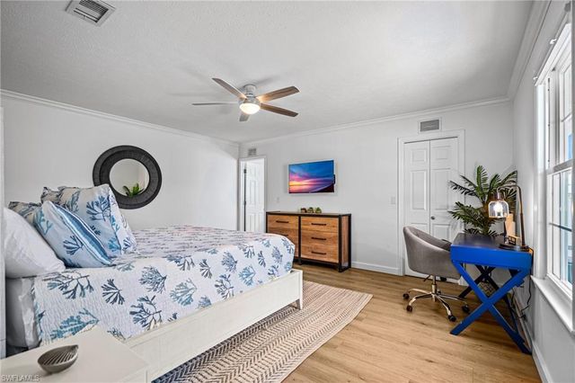 1513 Bermuda RD, Marco Island, FL 34145