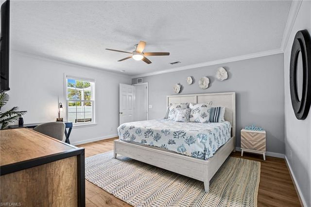 1513 Bermuda RD, Marco Island, FL 34145