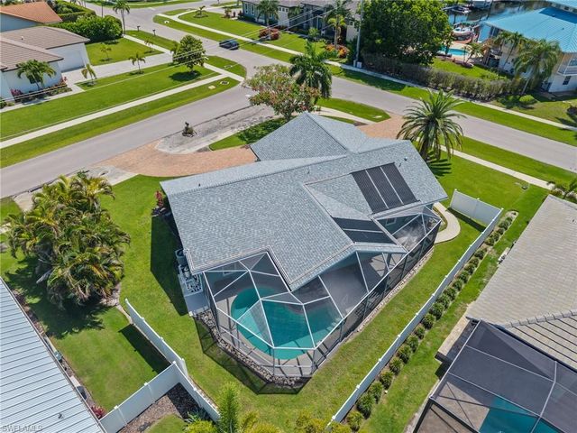 1513 Bermuda RD, Marco Island, FL 34145