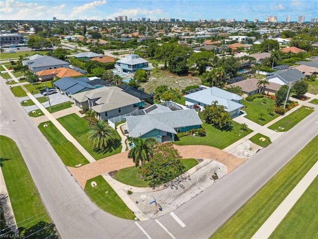 1513 Bermuda RD, Marco Island, FL 34145