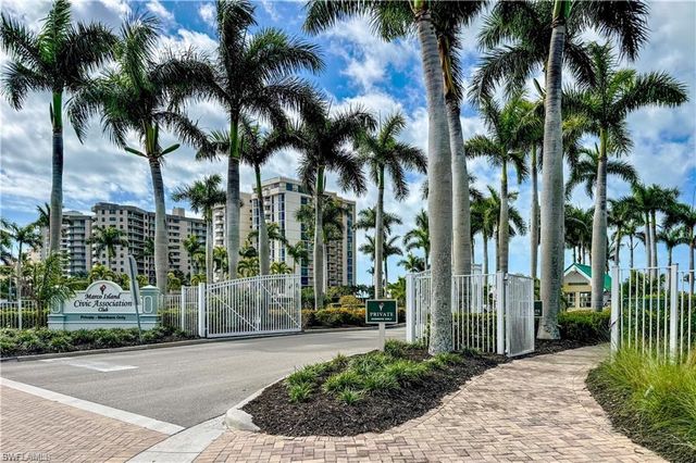 1513 Bermuda RD, Marco Island, FL 34145