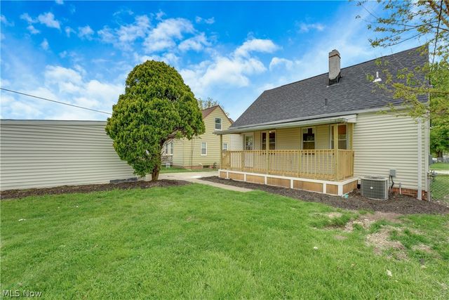 29050 Edgewood Drive, Willowick, OH 44095