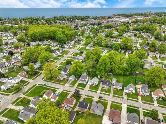 29050 Edgewood Drive, Willowick, OH 44095