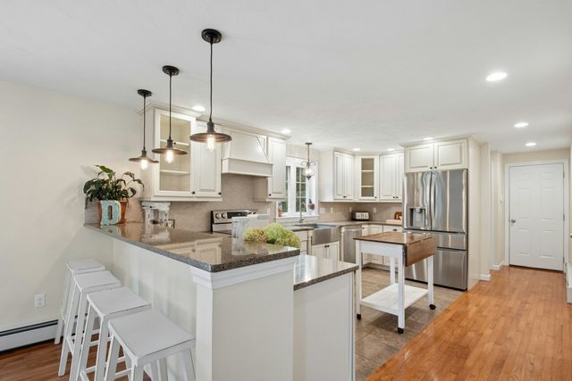 471 Mount Elam Road, Fitchburg, MA 01420