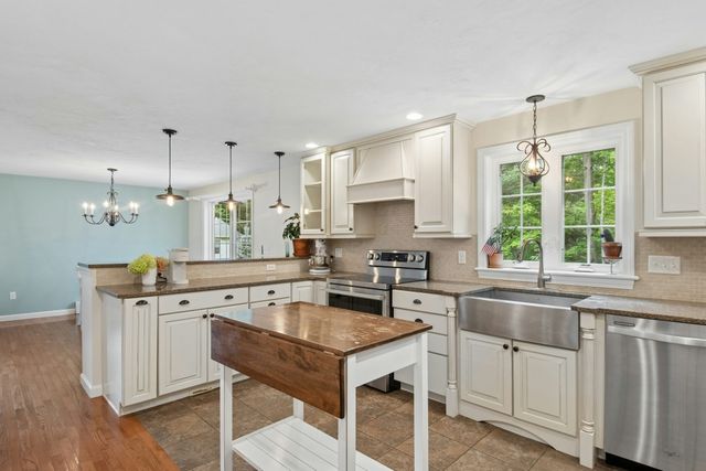 471 Mount Elam Road, Fitchburg, MA 01420