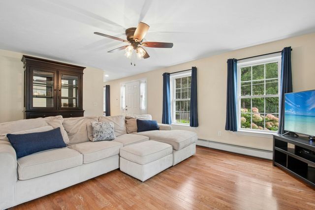 471 Mount Elam Road, Fitchburg, MA 01420