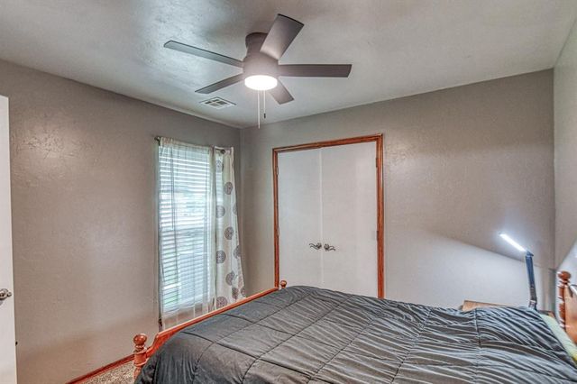 513 N Geronimo Way, Mustang, OK 73064