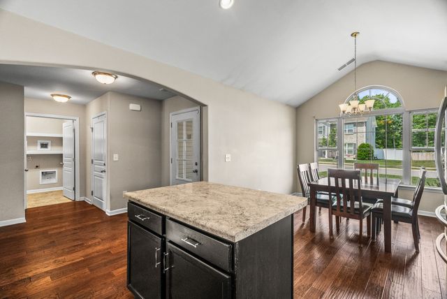 225 Leah Ct, Gallatin, TN 37066