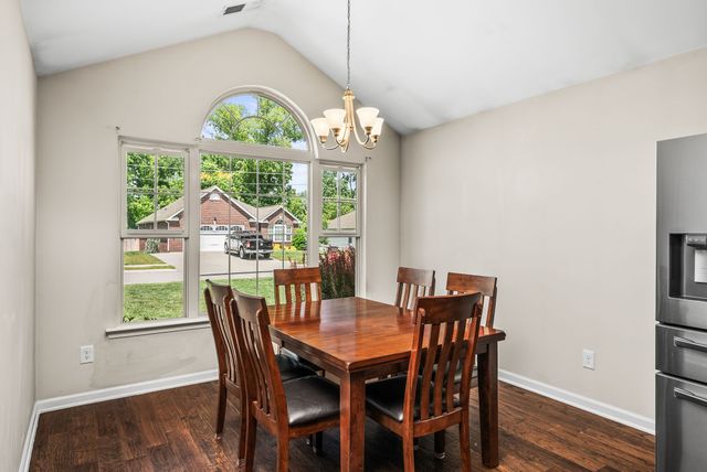 225 Leah Ct, Gallatin, TN 37066
