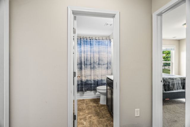 225 Leah Ct, Gallatin, TN 37066