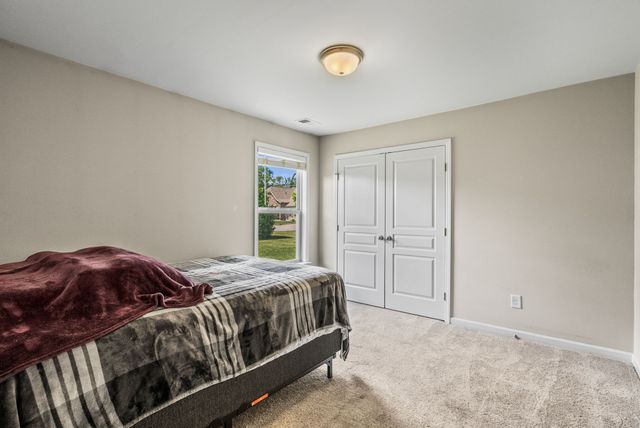 225 Leah Ct, Gallatin, TN 37066