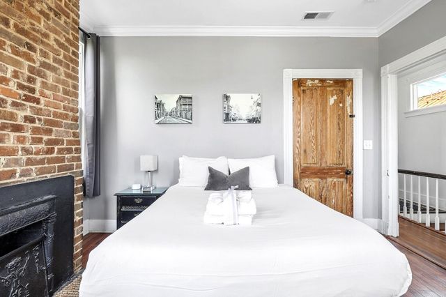 695 King Street, Charleston, SC 29403