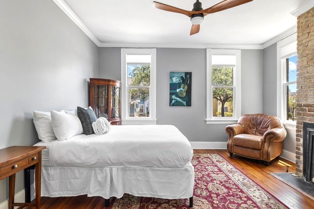 695 King Street, Charleston, SC 29403