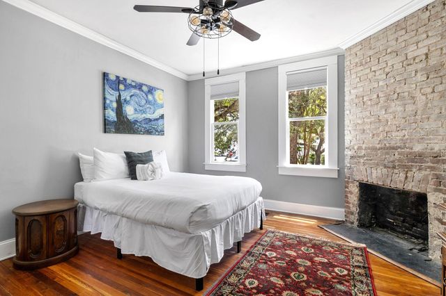 695 King Street, Charleston, SC 29403