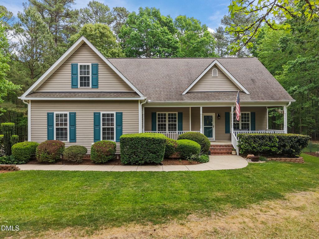 160 Lumberjack Lane, Louisburg, NC 27549
