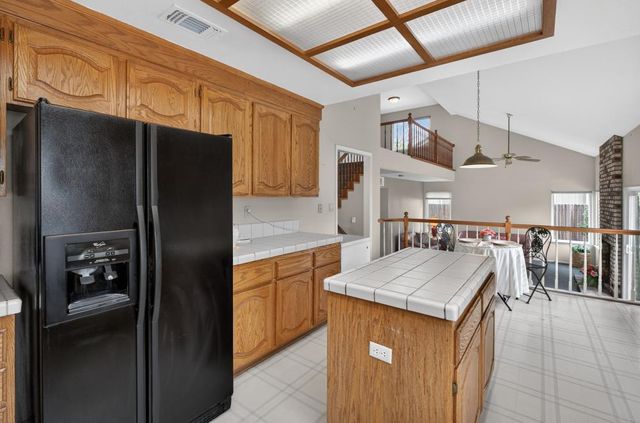 9083 Fanega Ct, Elk Grove, CA 95758